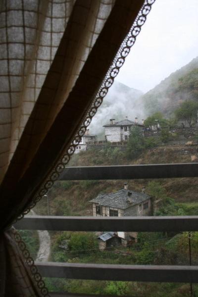 Complex Kosovo Houses Exterior photo